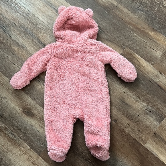 Carters 3M Pink Teddy Fuzzy One Piece Suit Zip - Picture 3 of 3
